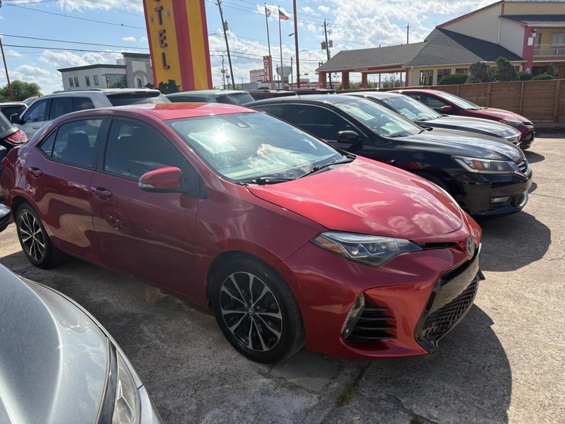 Toyota Corolla Vehicle Image 02