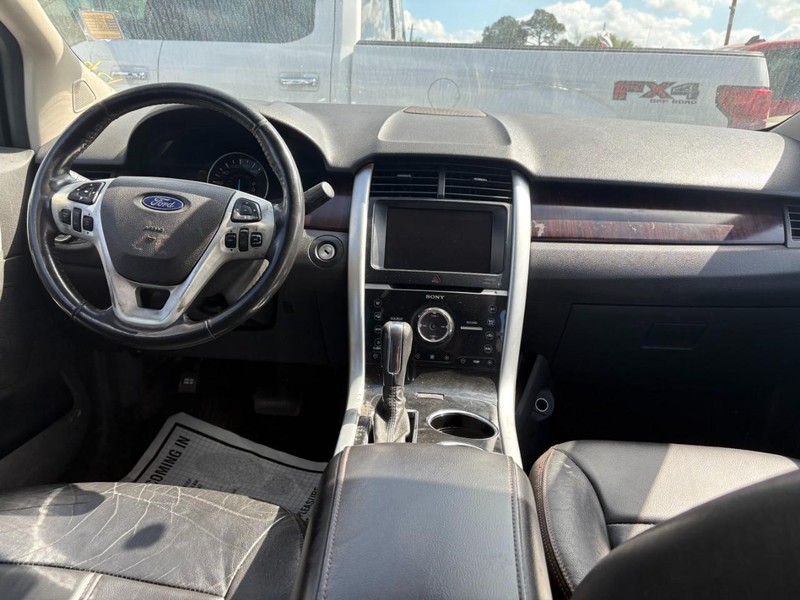 Ford Edge Vehicle Image 06