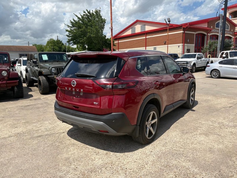 Nissan Rogue Vehicle Image 04