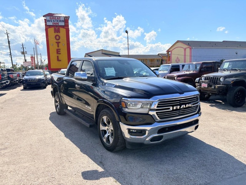 Ram 1500 Vehicle Image 02