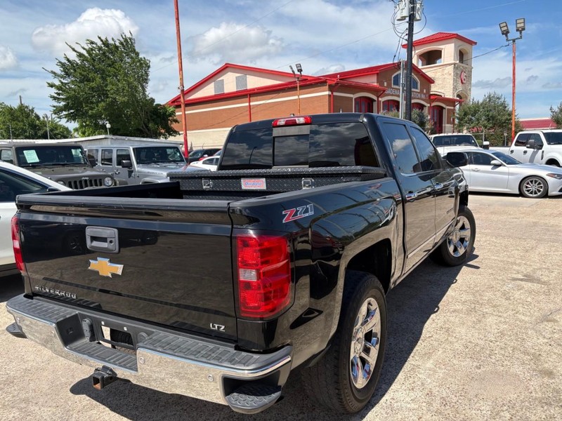 Chevrolet Silverado 1500 Vehicle Image 04
