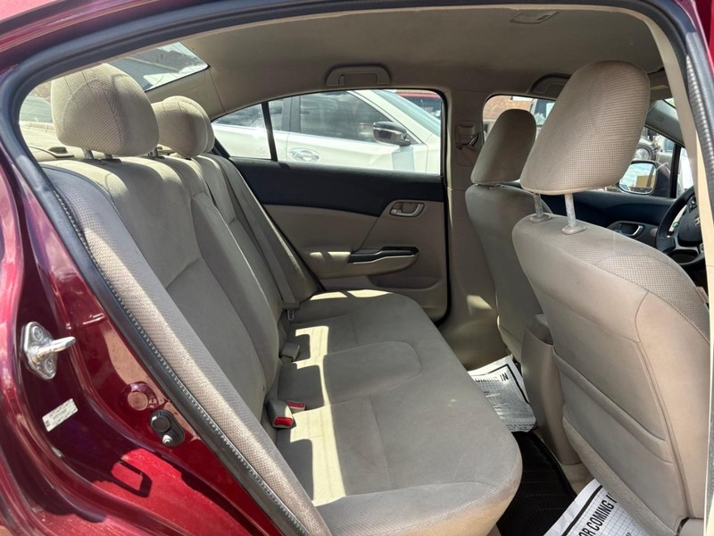 Honda Civic Sedan Vehicle Image 05