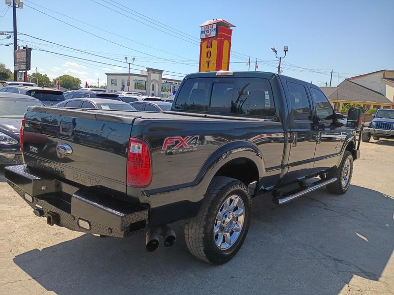 Ford Super Duty F-250 SRW Vehicle Image 02