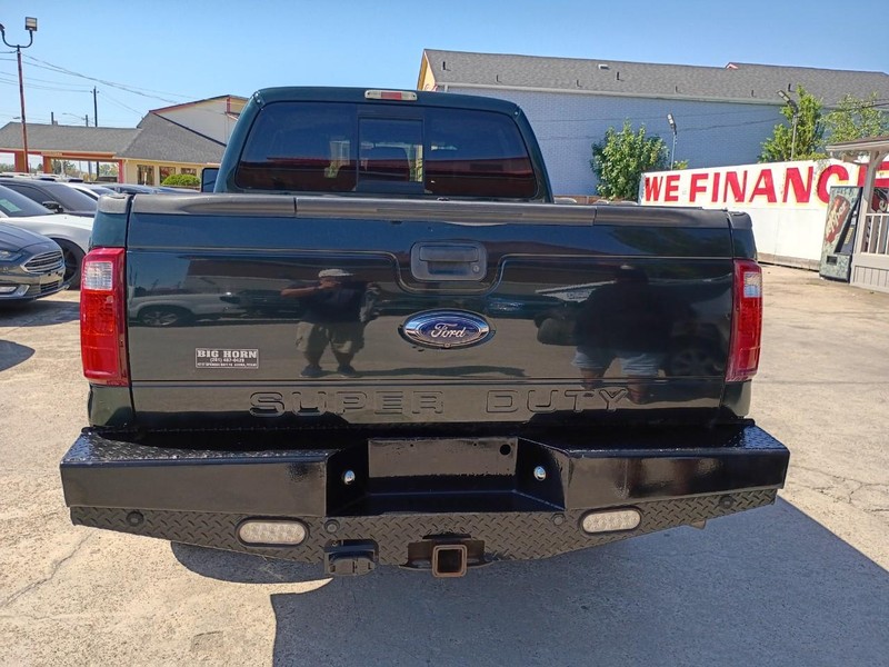 Ford Super Duty F-250 SRW Vehicle Image 04