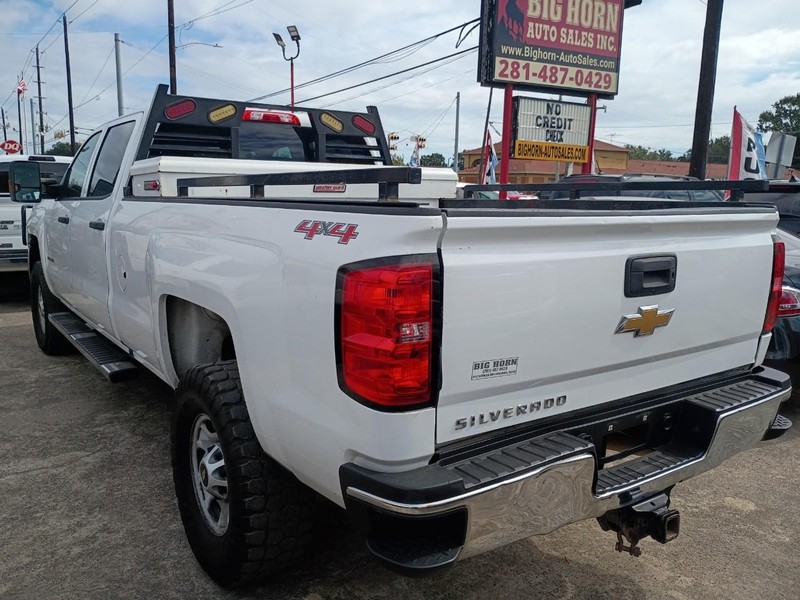 Chevrolet Silverado 2500HD Vehicle Image 04