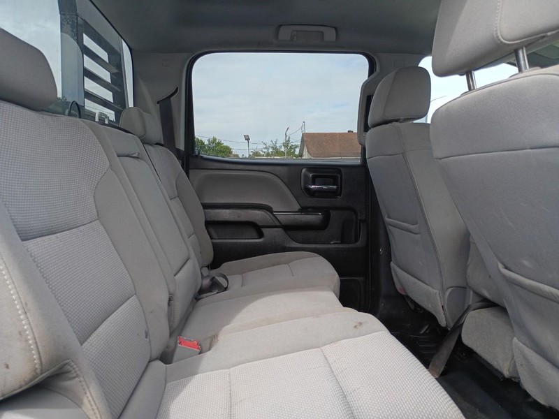 Chevrolet Silverado 2500HD Vehicle Image 08