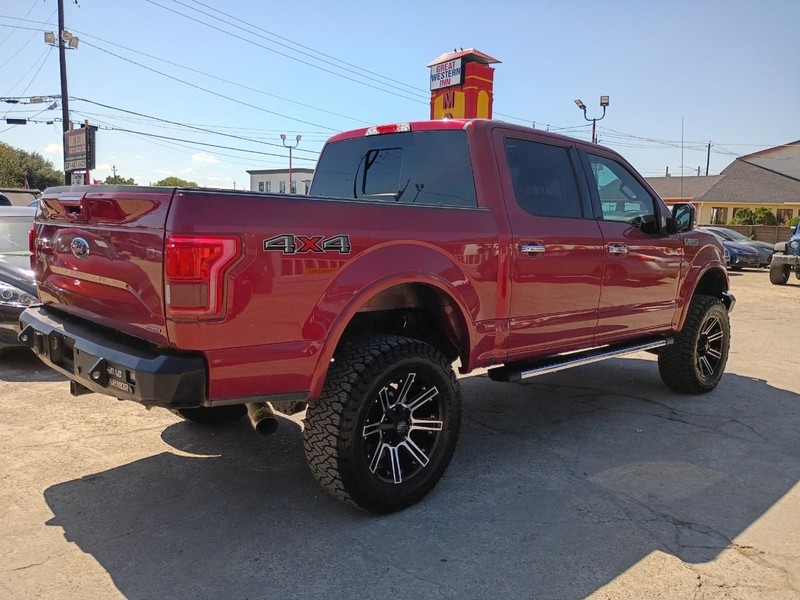 Chevrolet Silverado 2500HD Vehicle Image 05