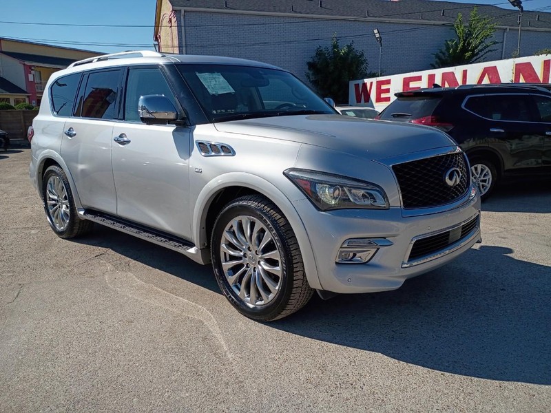 INFINITI QX80 Vehicle Image 02