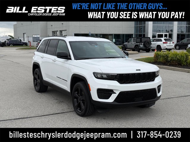2023 Jeep Grand Cherokee 4WD Altitude at Bill Estes CDJR in Brownsburg IN