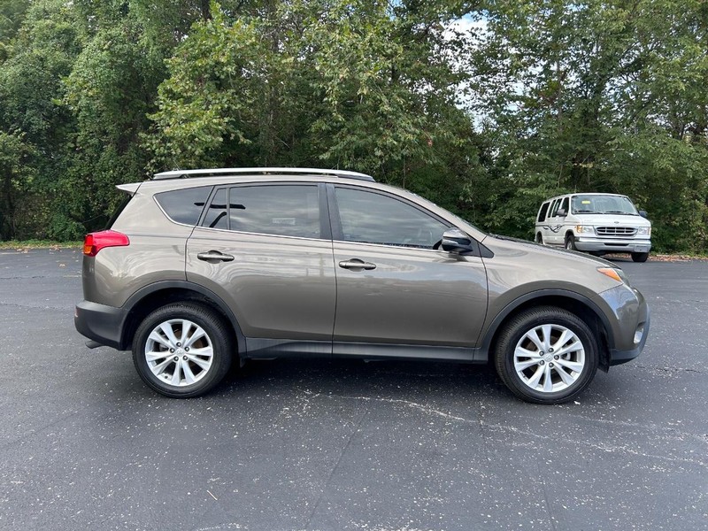 2013 Toyota RAV4 Limited photo 2