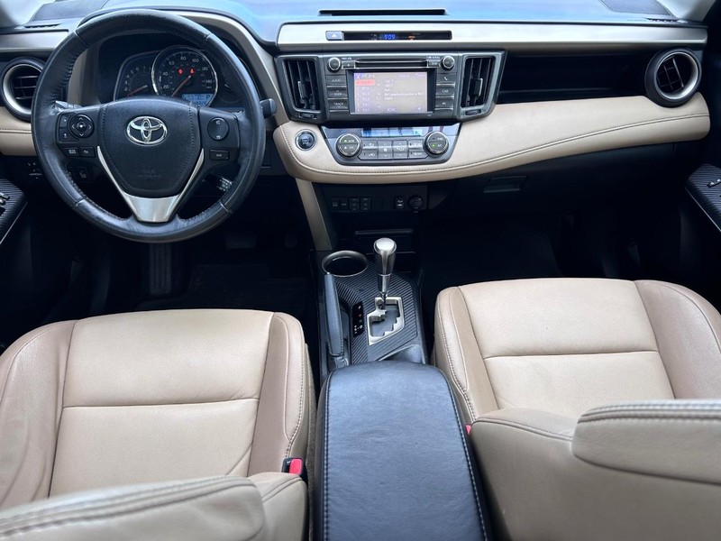 2013 Toyota RAV4 Limited photo 12