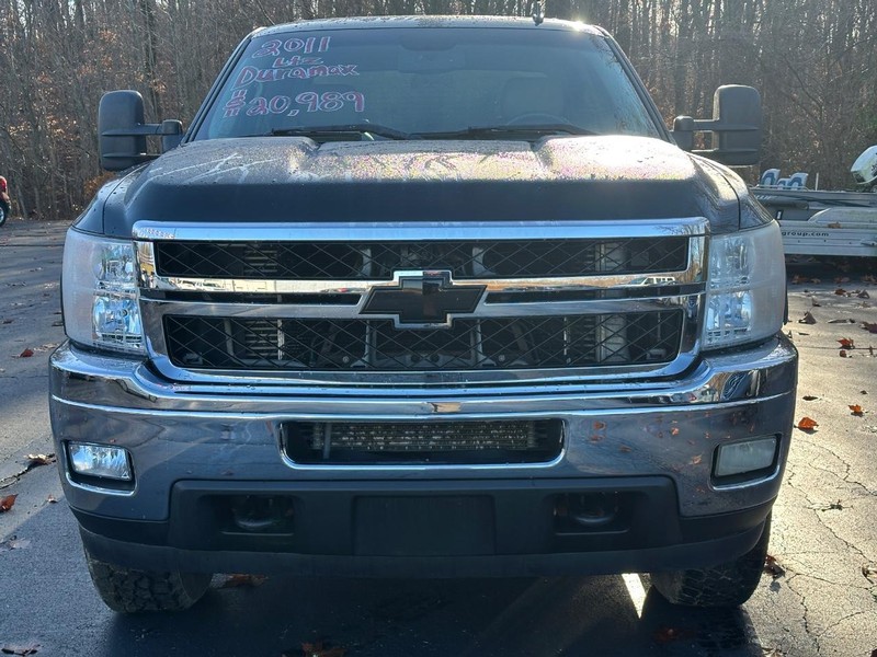 2011 Chevrolet Silverado 2500HD LTZ photo 9