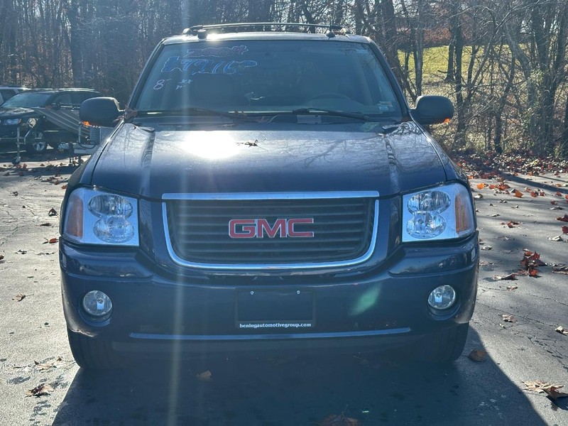 2004 GMC Envoy SLT photo 9