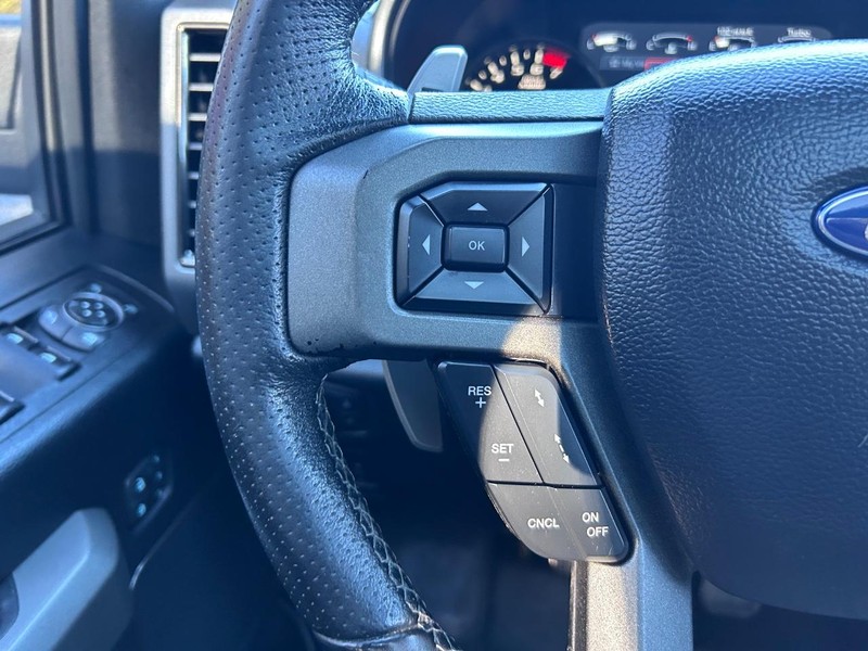 Ford F-150 Vehicle Image 11