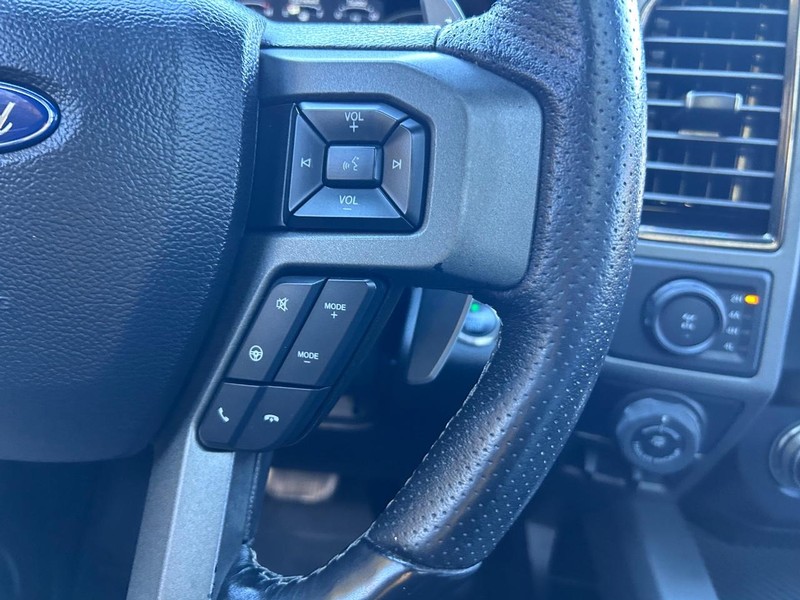 Ford F-150 Vehicle Image 12