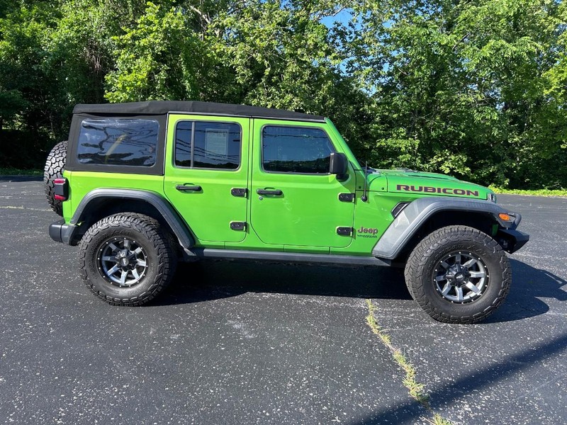 Jeep Wrangler Unlimited Vehicle Image 02