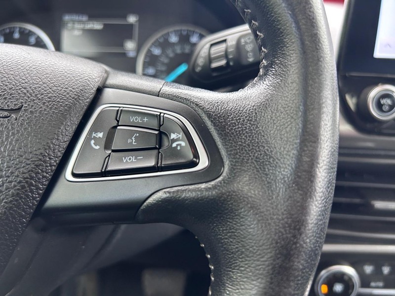 Ford EcoSport Vehicle Image 12
