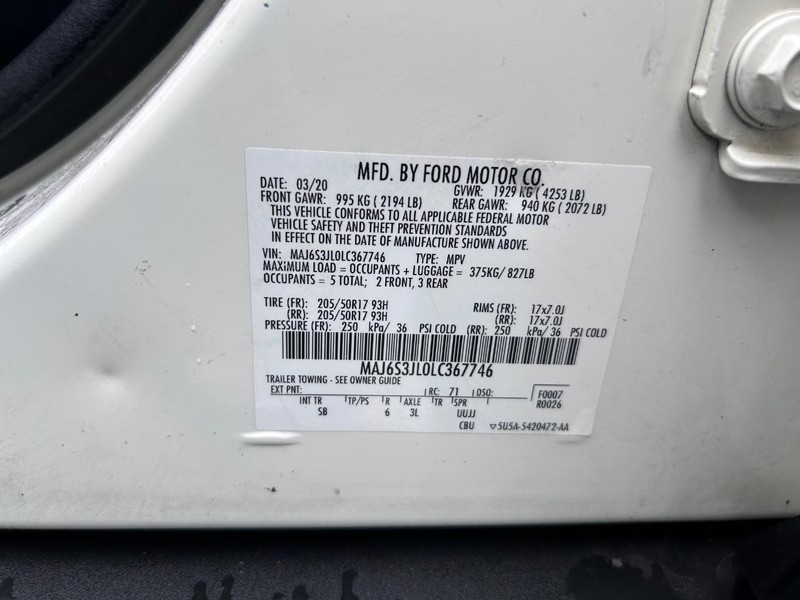 Ford EcoSport Vehicle Image 21