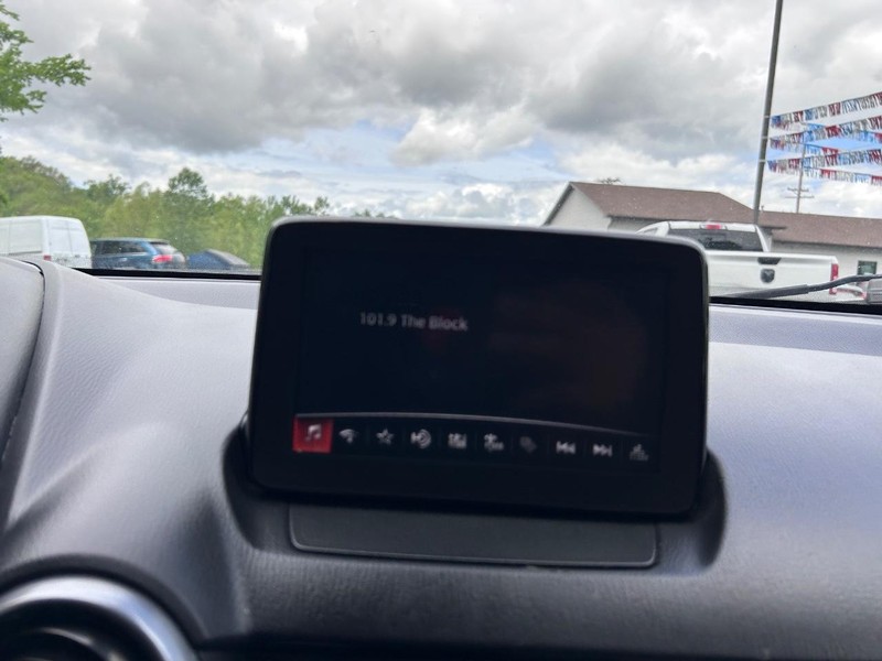 Mazda CX-3 Vehicle Image 12