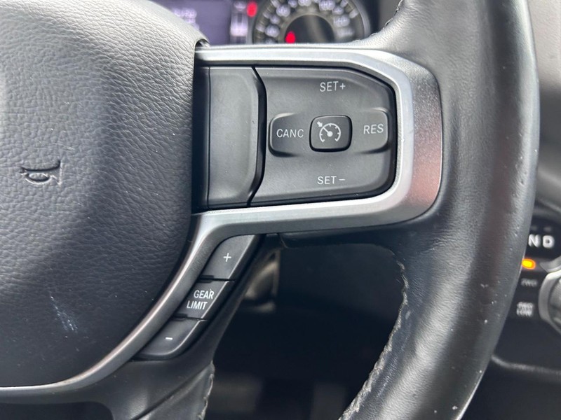 Ram 1500 Vehicle Image 11