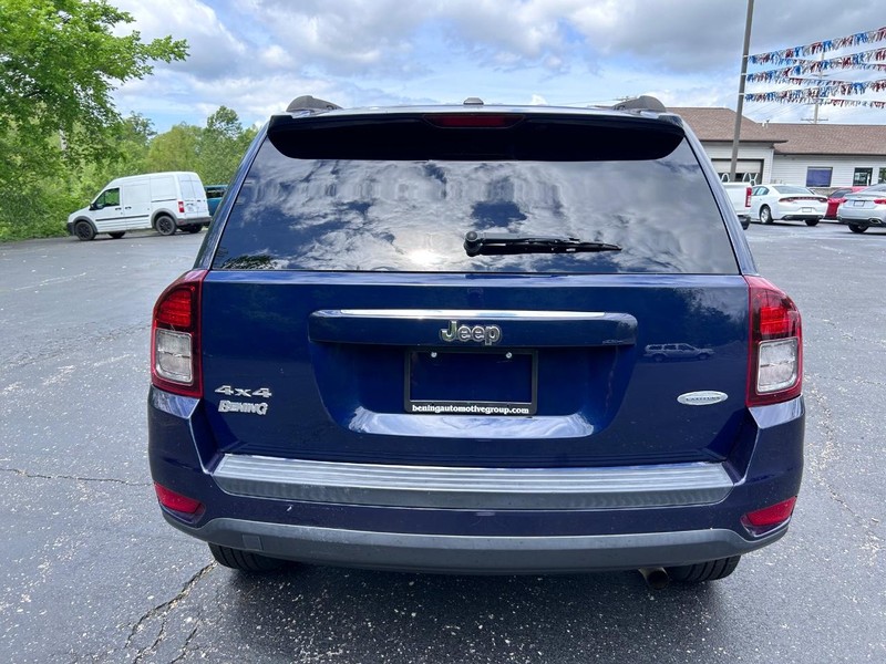 Jeep Compass Vehicle Image 04
