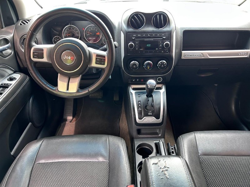 Jeep Compass Vehicle Image 08