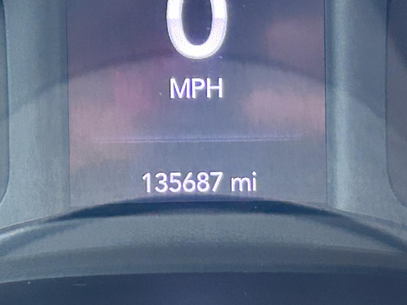 Ram 1500 Vehicle Image 18