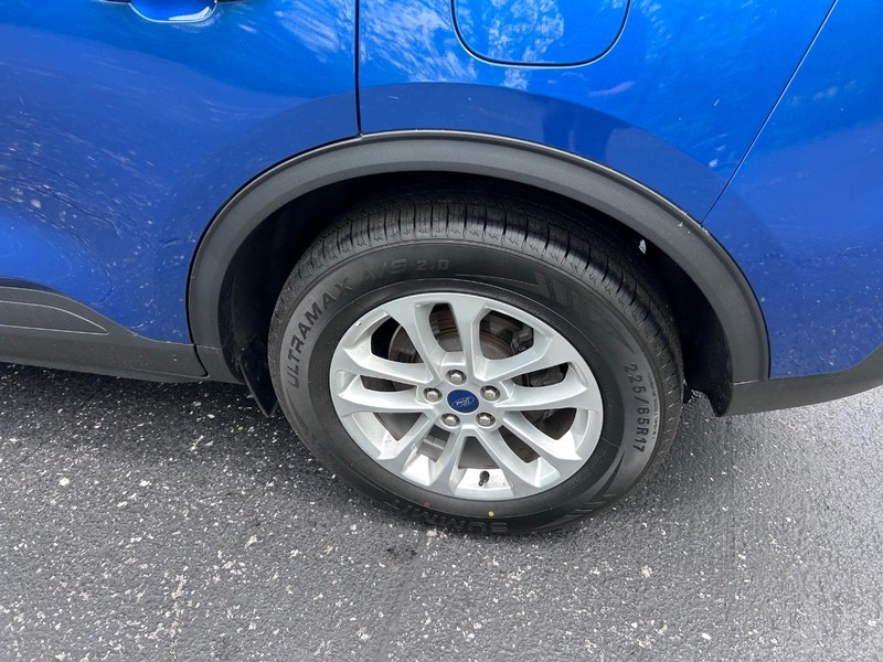 Ford Escape Vehicle Image 06