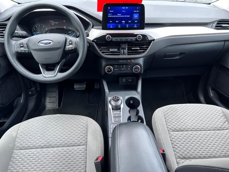 Ford Escape Vehicle Image 08