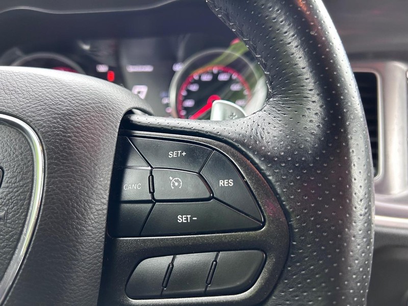 Dodge Charger Vehicle Image 11