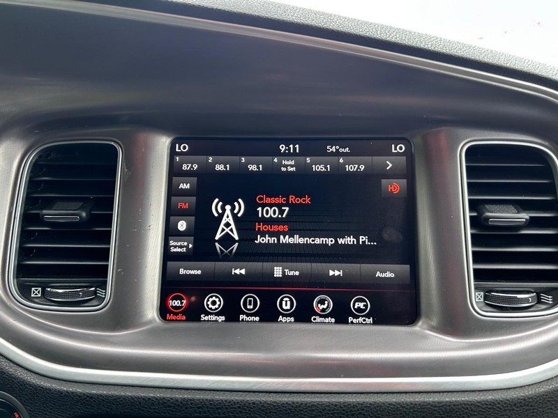 Dodge Charger Vehicle Image 12
