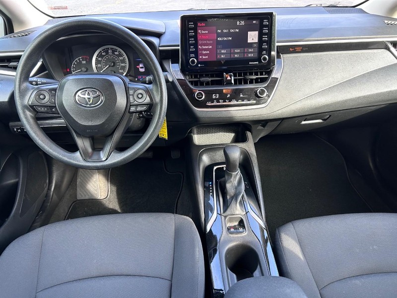 Toyota Corolla Vehicle Image 08