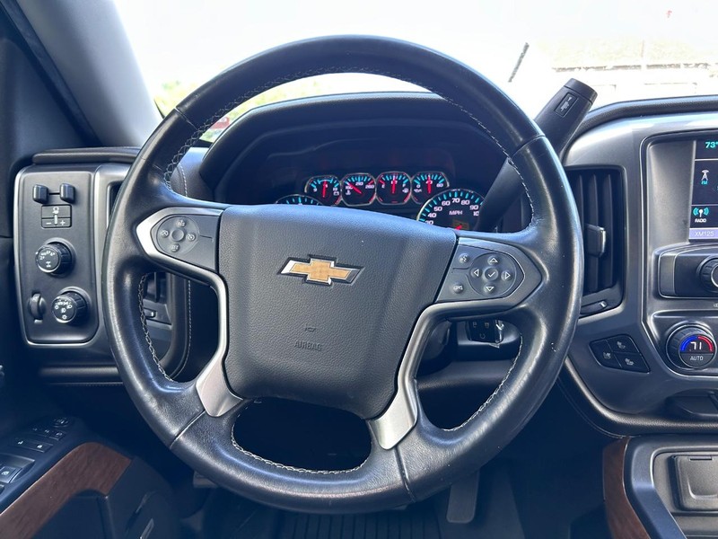 Chevrolet Silverado 1500 Vehicle Image 09