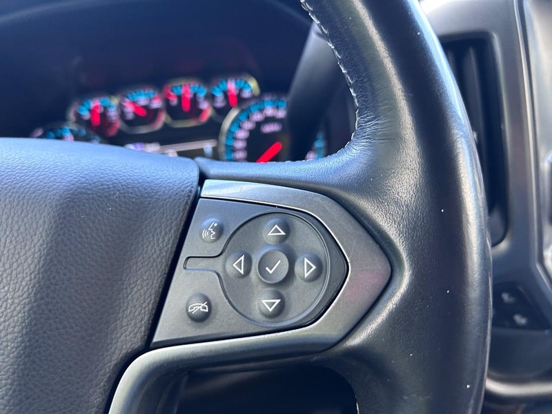 Chevrolet Silverado 1500 Vehicle Image 11