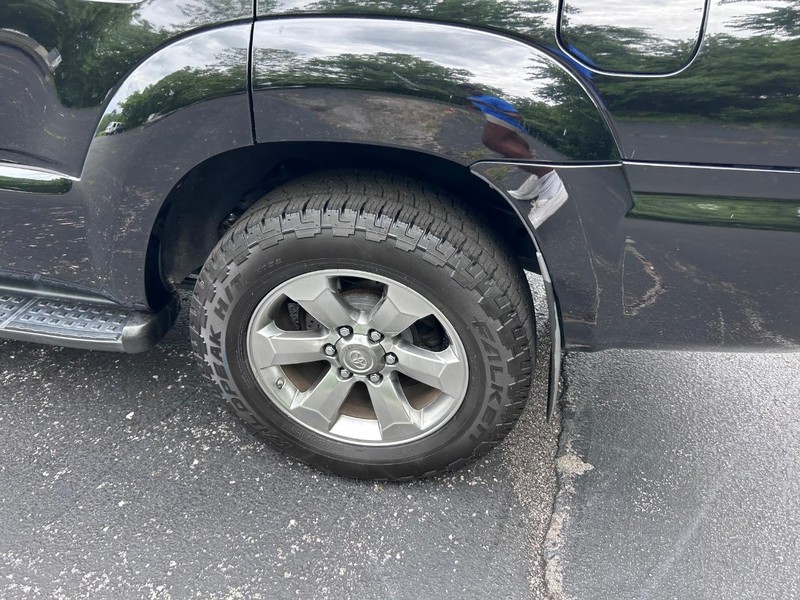 Toyota 4Runner Vehicle Image 06