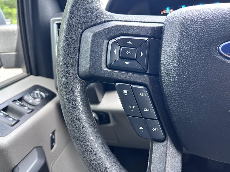 Ford F-150 Vehicle Image 10