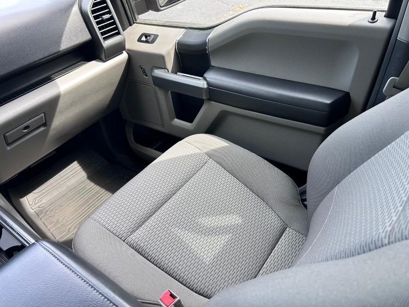 Ford F-150 Vehicle Image 14
