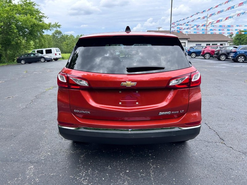 Chevrolet Equinox Vehicle Image 04