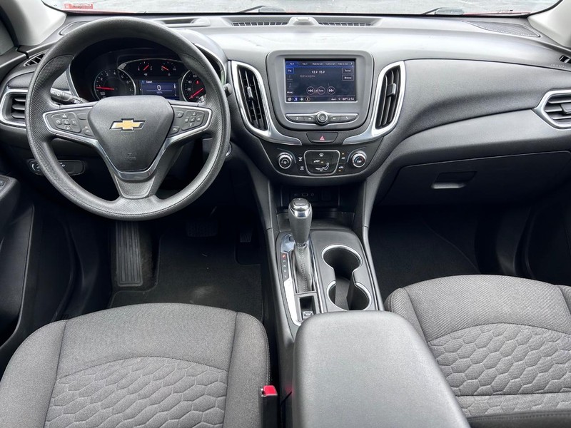 Chevrolet Equinox Vehicle Image 08