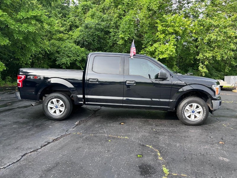 Ford F-150 Vehicle Image 02