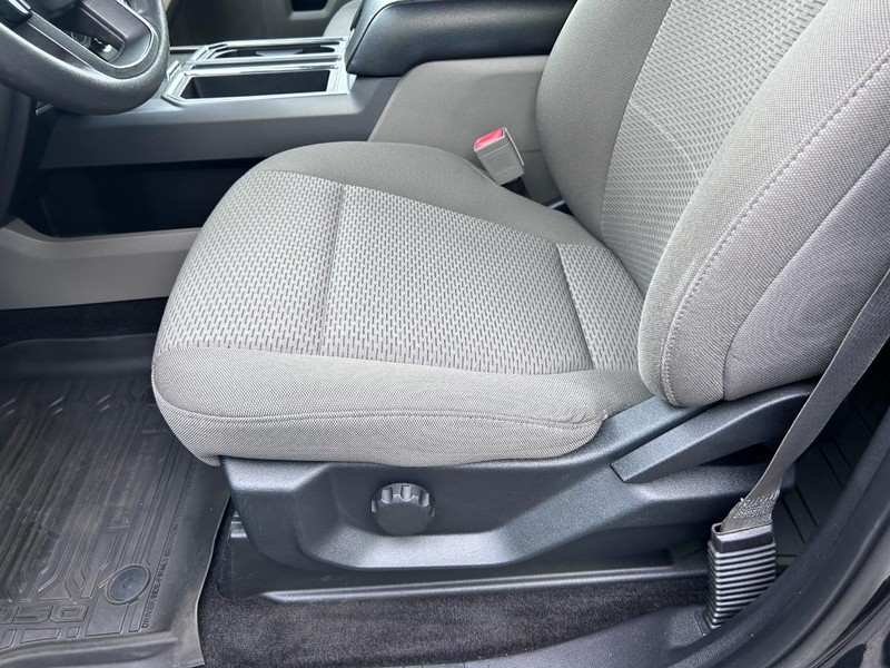 Ford F-150 Vehicle Image 16