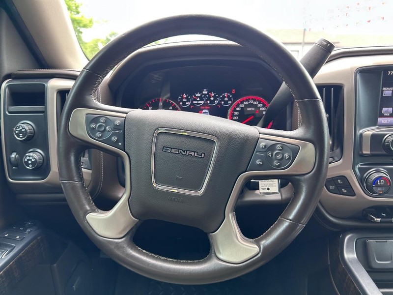 GMC Sierra 1500 Vehicle Image 09