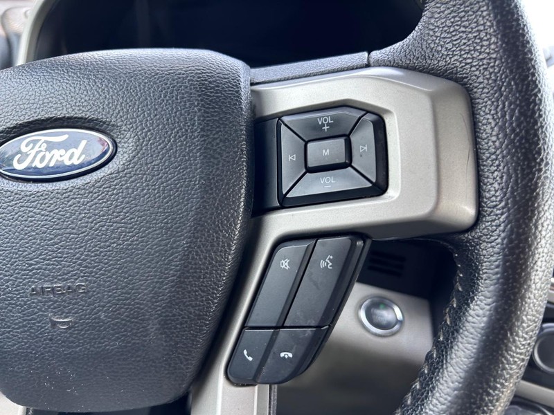 Ford F-150 Vehicle Image 11