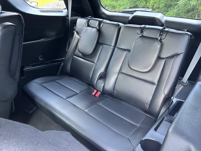 Ford Explorer Vehicle Image 08