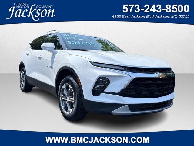 more details - chevrolet blazer