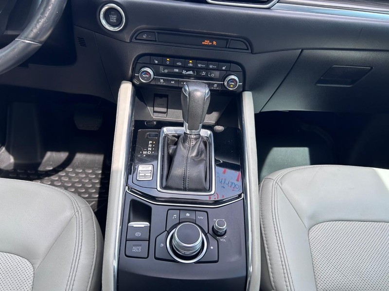 Mazda CX-5 Vehicle Image 16