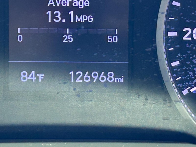 Hyundai Elantra Vehicle Image 18