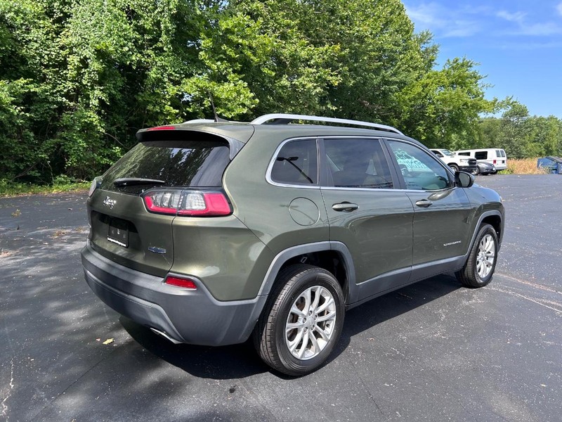 Jeep Cherokee Vehicle Image 03