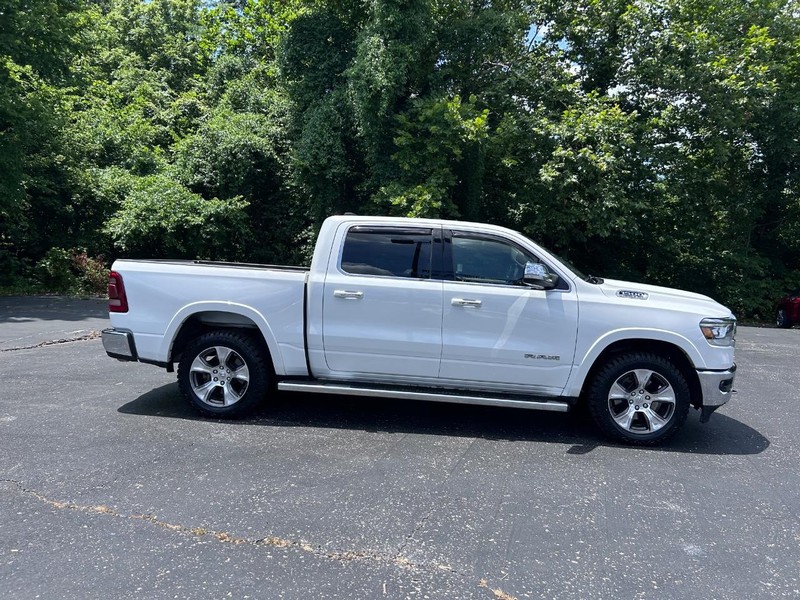 Ram 1500 Vehicle Image 02