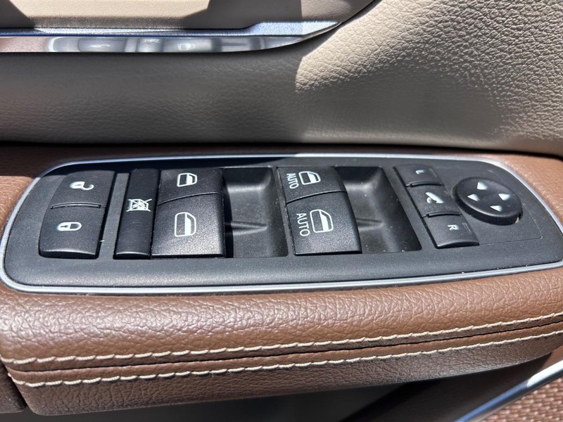 Ram 1500 Vehicle Image 18